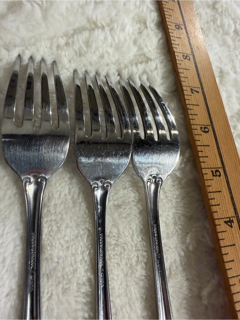 Farberware FRW79 Forks Pre Owned 7 Forks